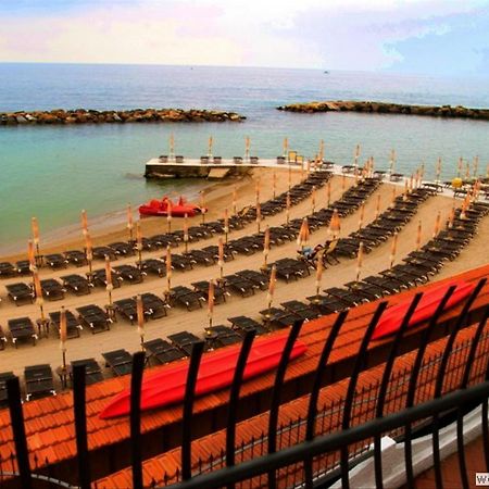 Villa Rita Sanremo Quarto foto